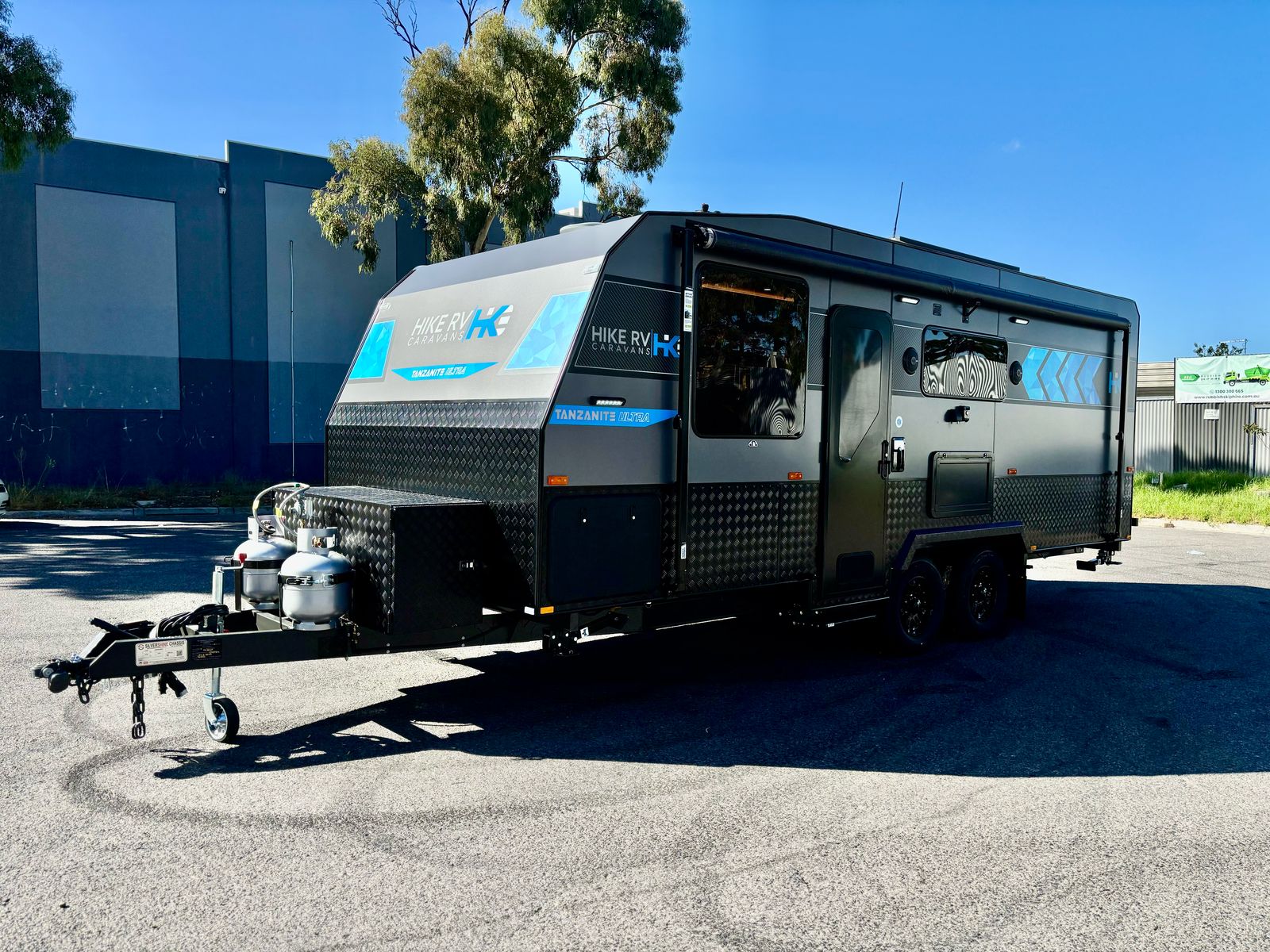 Tanzanite External 7